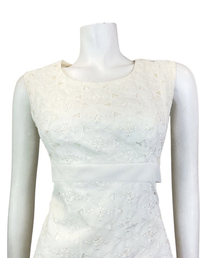 VINTAGE 60s 70s WHITE EMBROIDERED CIRCLE FLORAL CUT-WORK VERA MONT DRESS 12