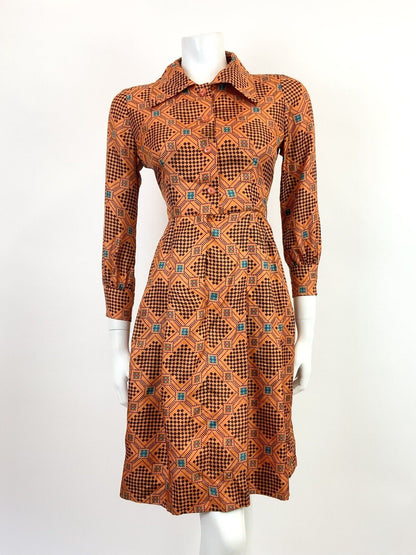VINTAGE 60s 70s ORANGE BLACK GREEN RED CHECKERBOARD GEOMETRIC DAGGER SHIRT 8 10