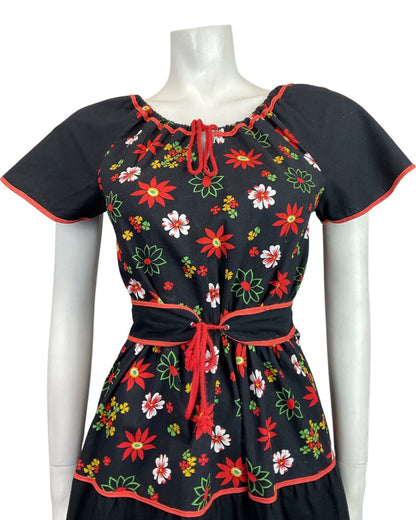 VINTAGE 60s 70s BLACK RED GREEN FLORAL PRAIRIE BOHO TIERED BELTED DRESS 8