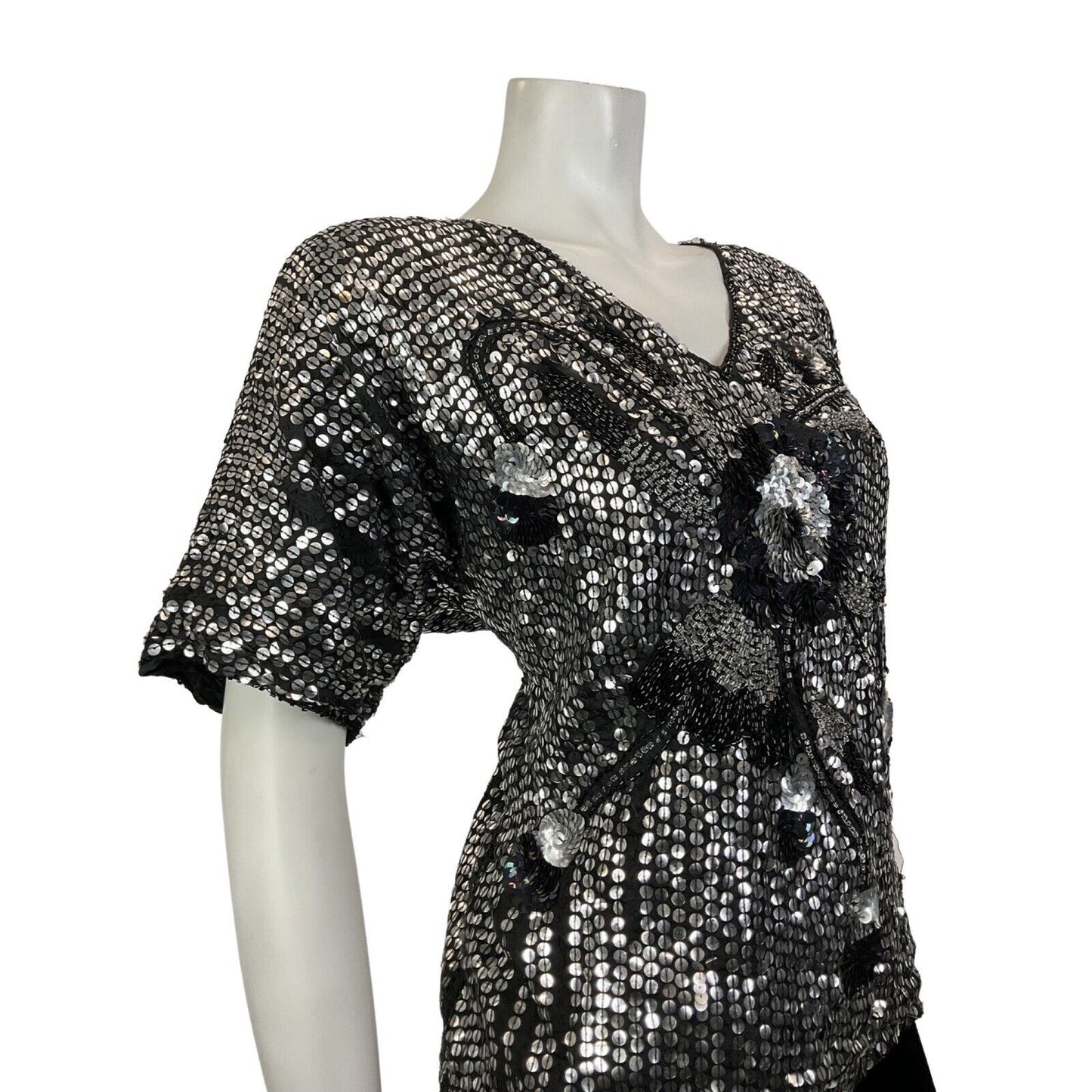 VINTAGE 70s 80s SILVER BLACK SEQUIN BEADED FLORAL DISCO GLAM PARTY TOP 14 16