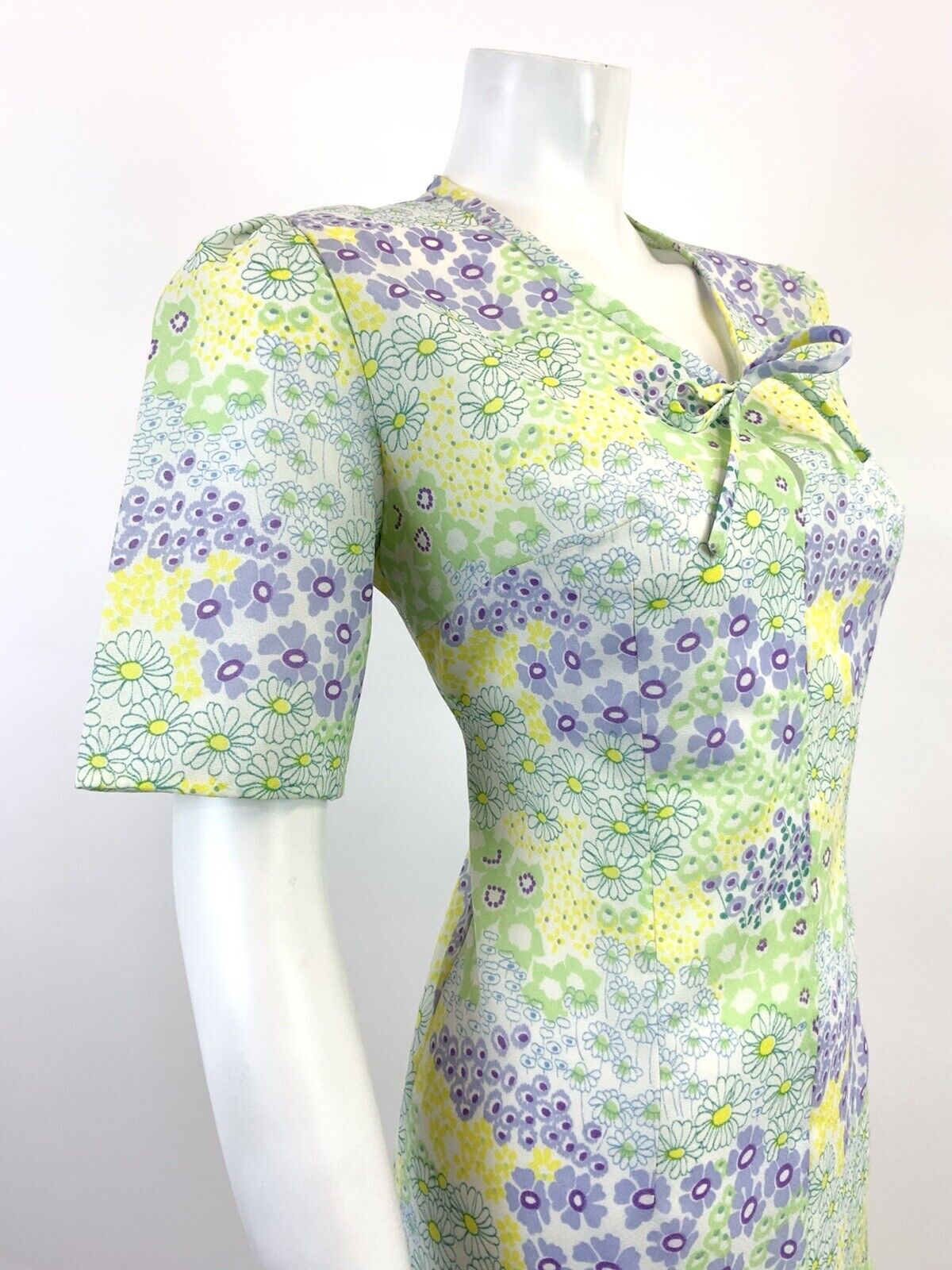 VTG 60s 70s GREEN PURPLE WHITE YELLOW FLORAL PSYCHEDELIC DROP WAIST DRESS 12 14