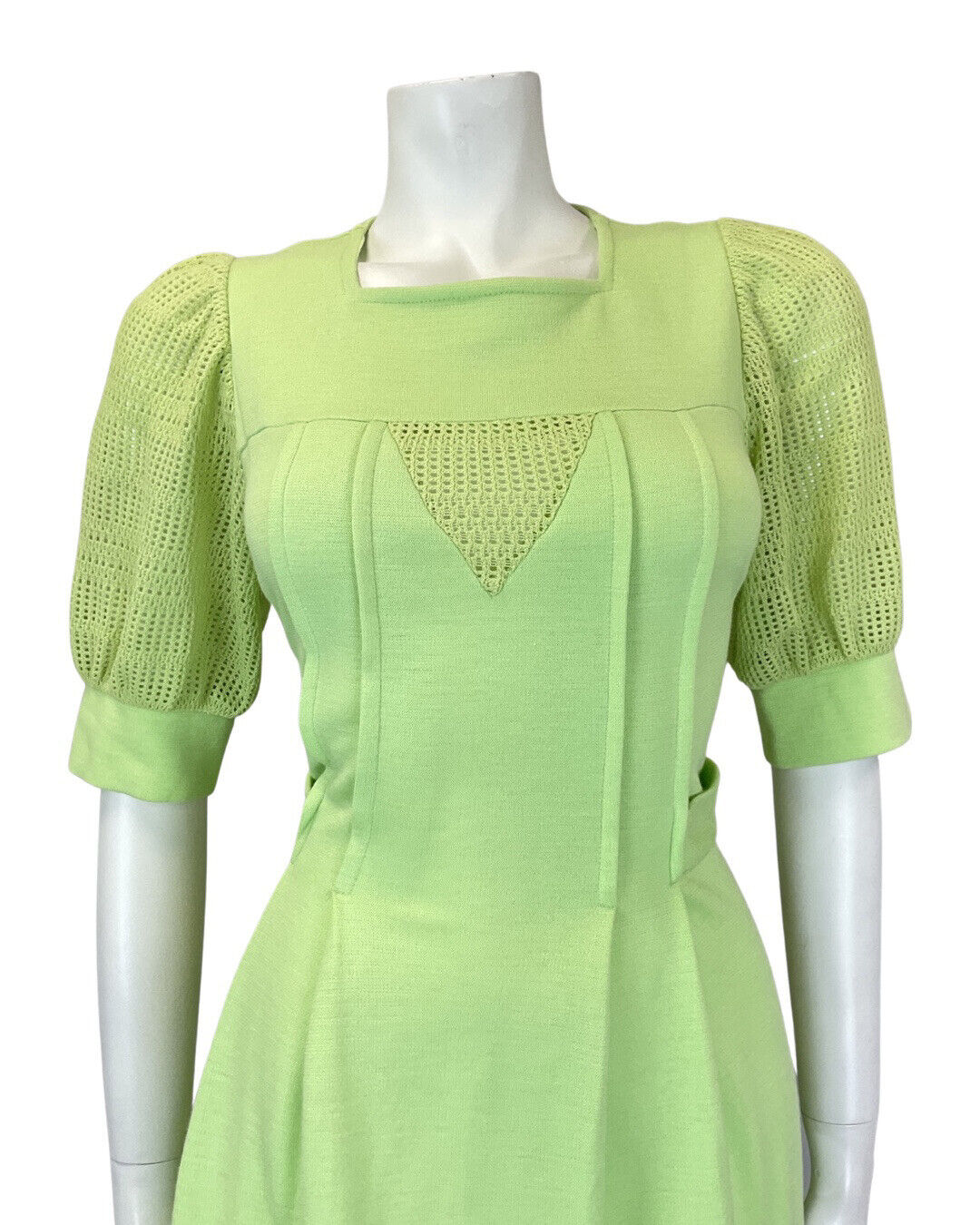 VINTAGE 60s 70s LIME GREEN CROCHETED KNITTED MOD PUFF SLEEVE SHORT DRESS 8 10