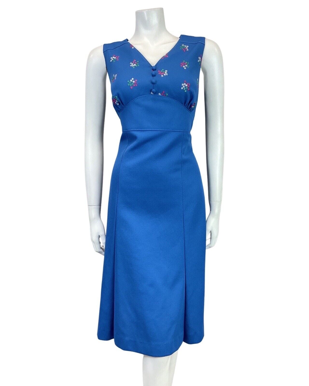 VINTAGE 60s 70s BLUE PINK SILVER EMBROIDERED FLOWER STAR SLEEVELESS MOD DRESS 14