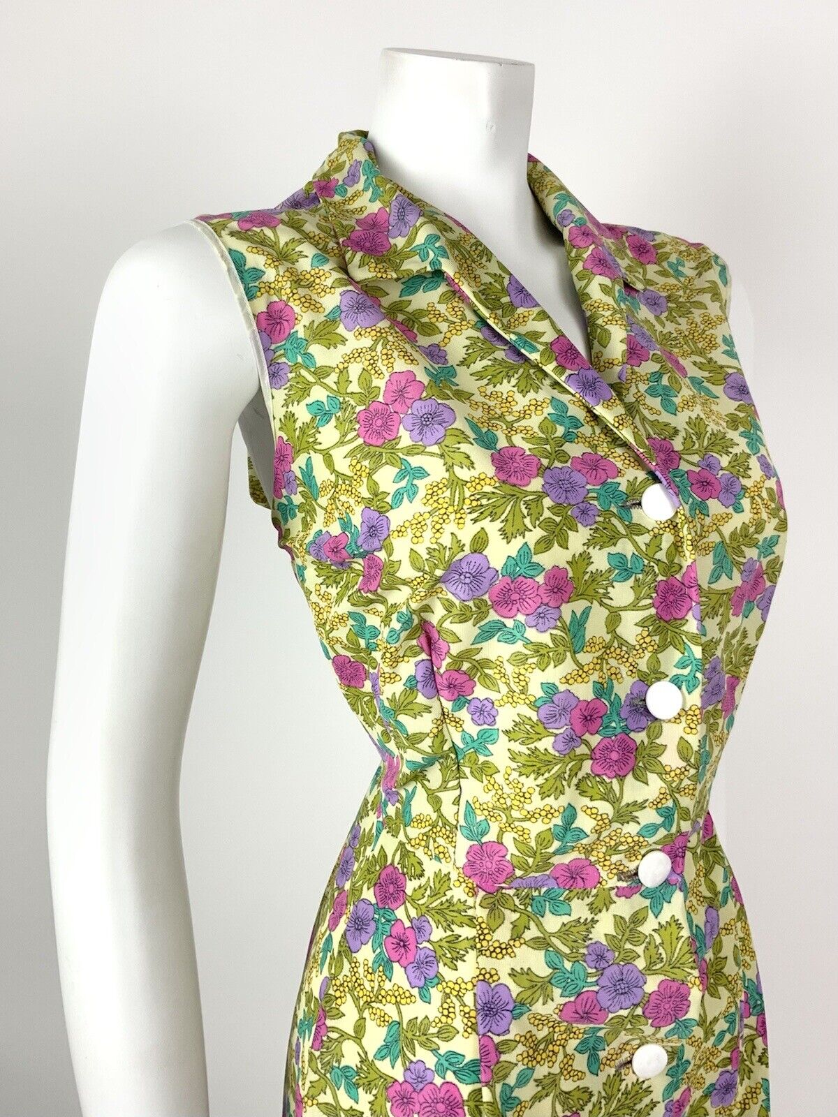 VINTAGE 60s 70s GREEN PINK PURPLE YELLOW FLORAL SLEEVELESS SHIRT DRESS 14 16