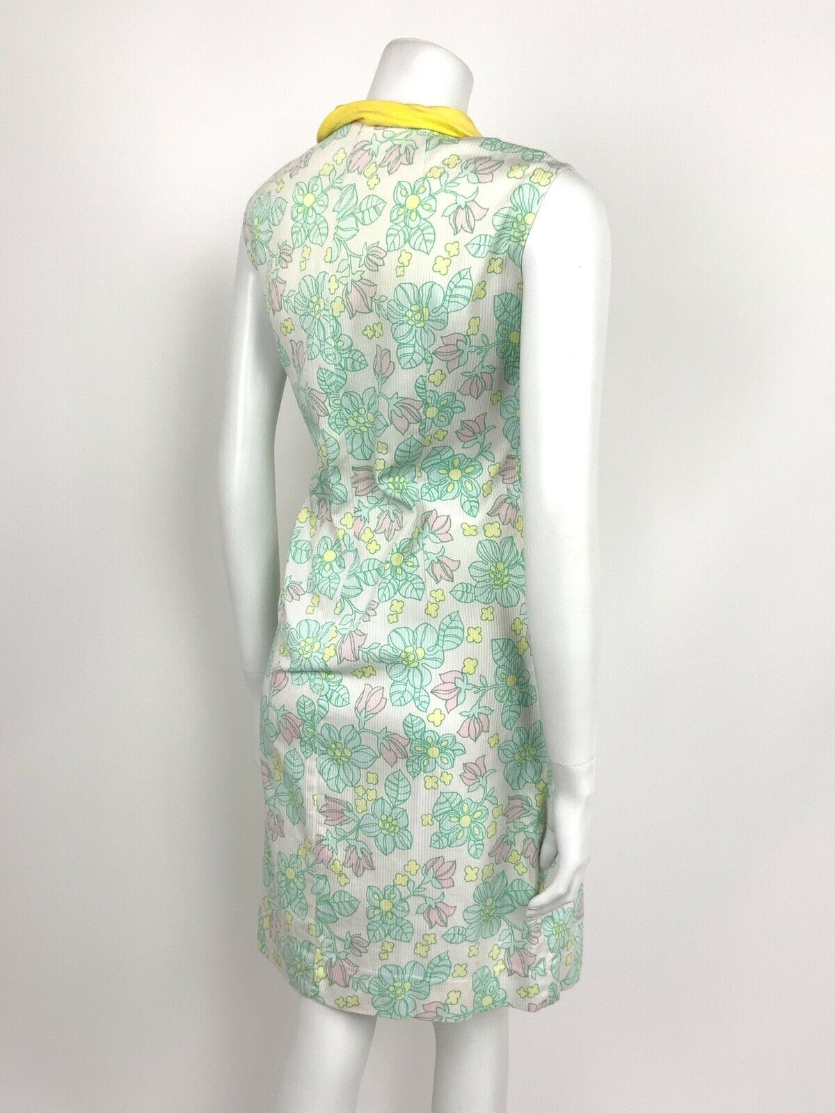 VINTAGE 60s 70s WHITE PASTEL PINK BLUE YELLOW FLORAL SHAWL SHEATH DRESS 10 12