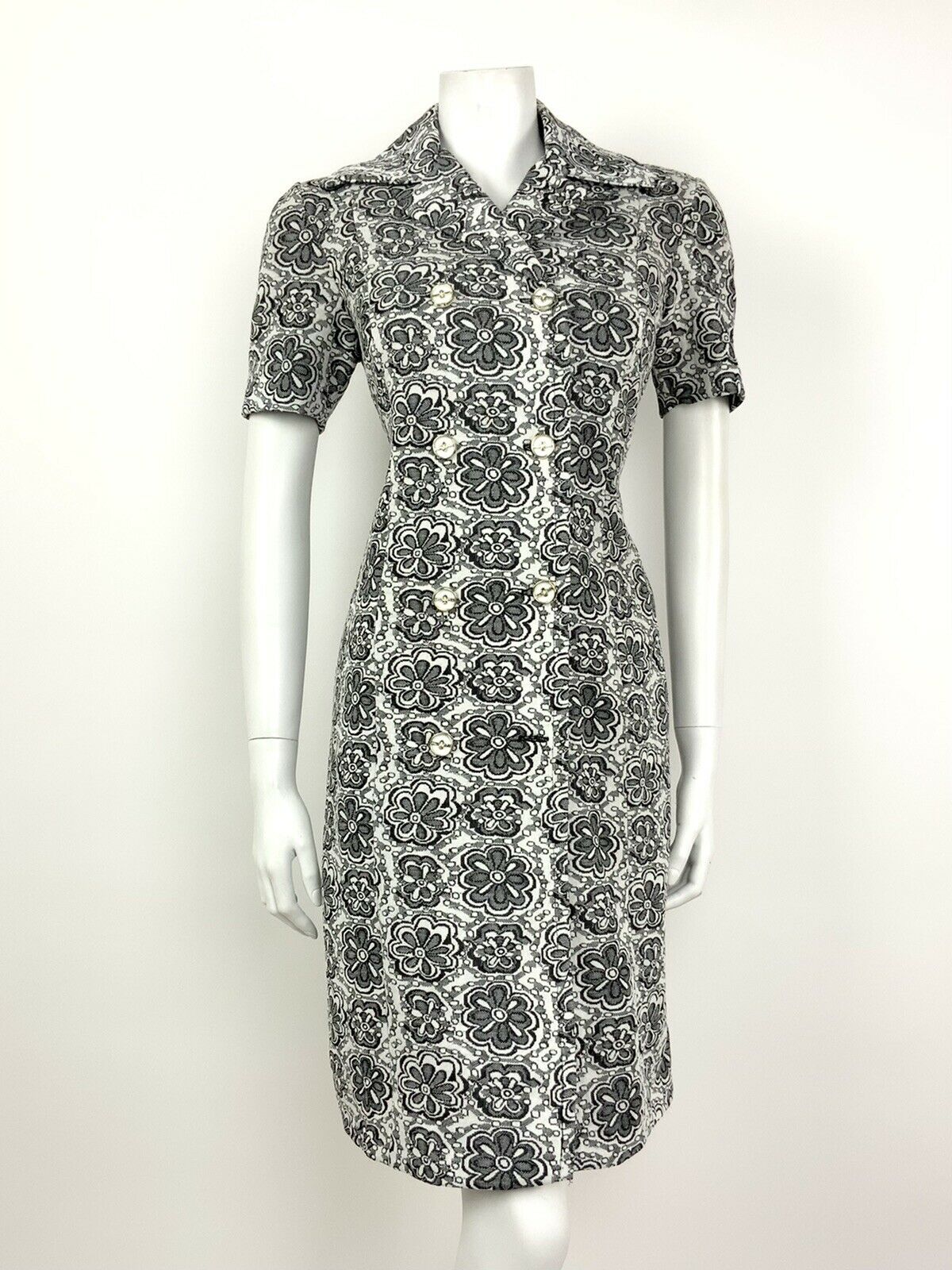 VINTAGE 60s 70s WHITE BLACK GOLD DOUBLE-BREASTED FLORAL SHIRT DRESS 10 12