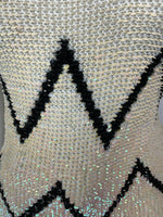 VINTAGE 60s 70s IRIDESCENT WHITE BLACK ZIG-ZAG MOD KNITTED SLEEVELESS TOP 10 12