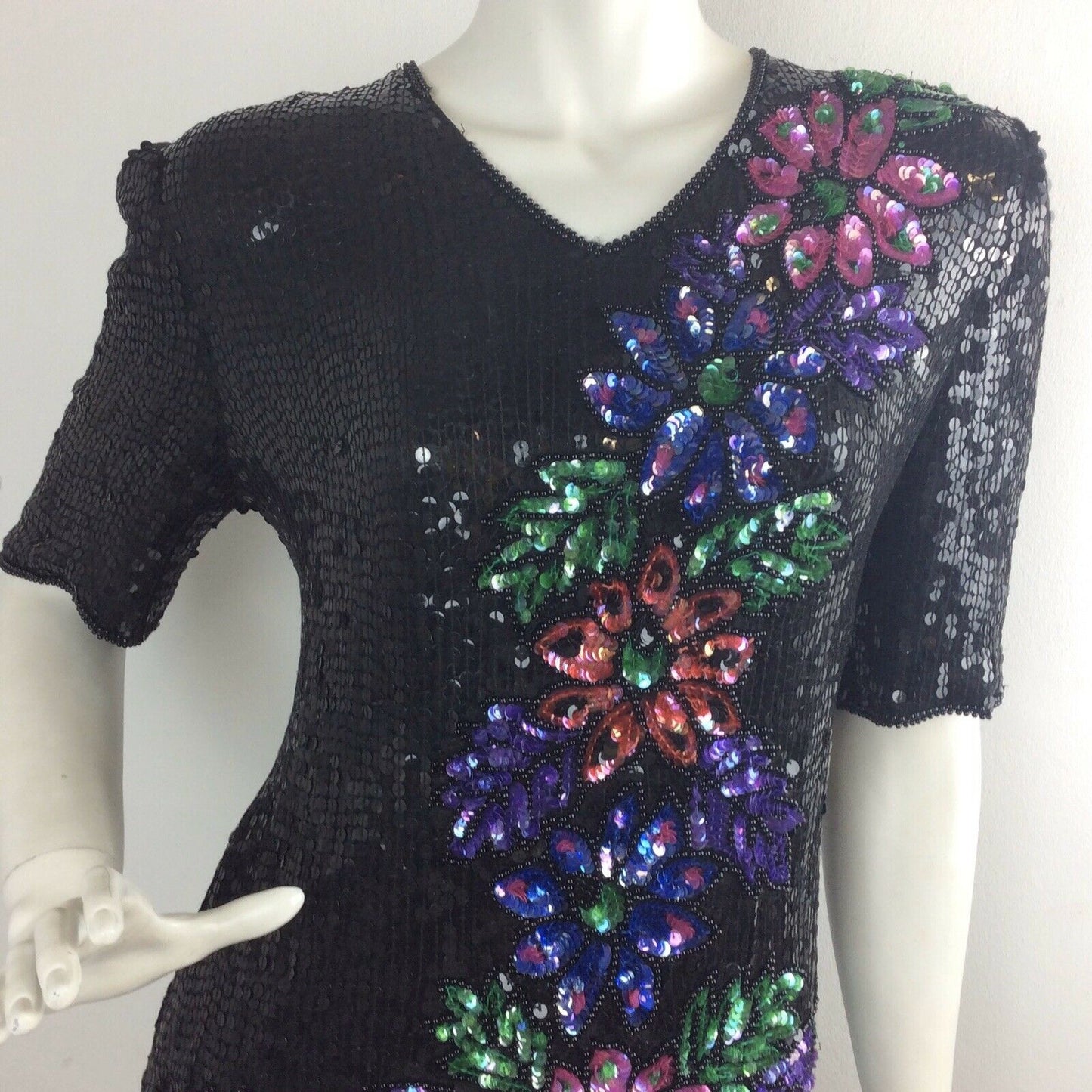 VINTAGE 80S SEQUIN BLACK PINK PURPLE, GREEN BLUE FLOWER TOP 10 12