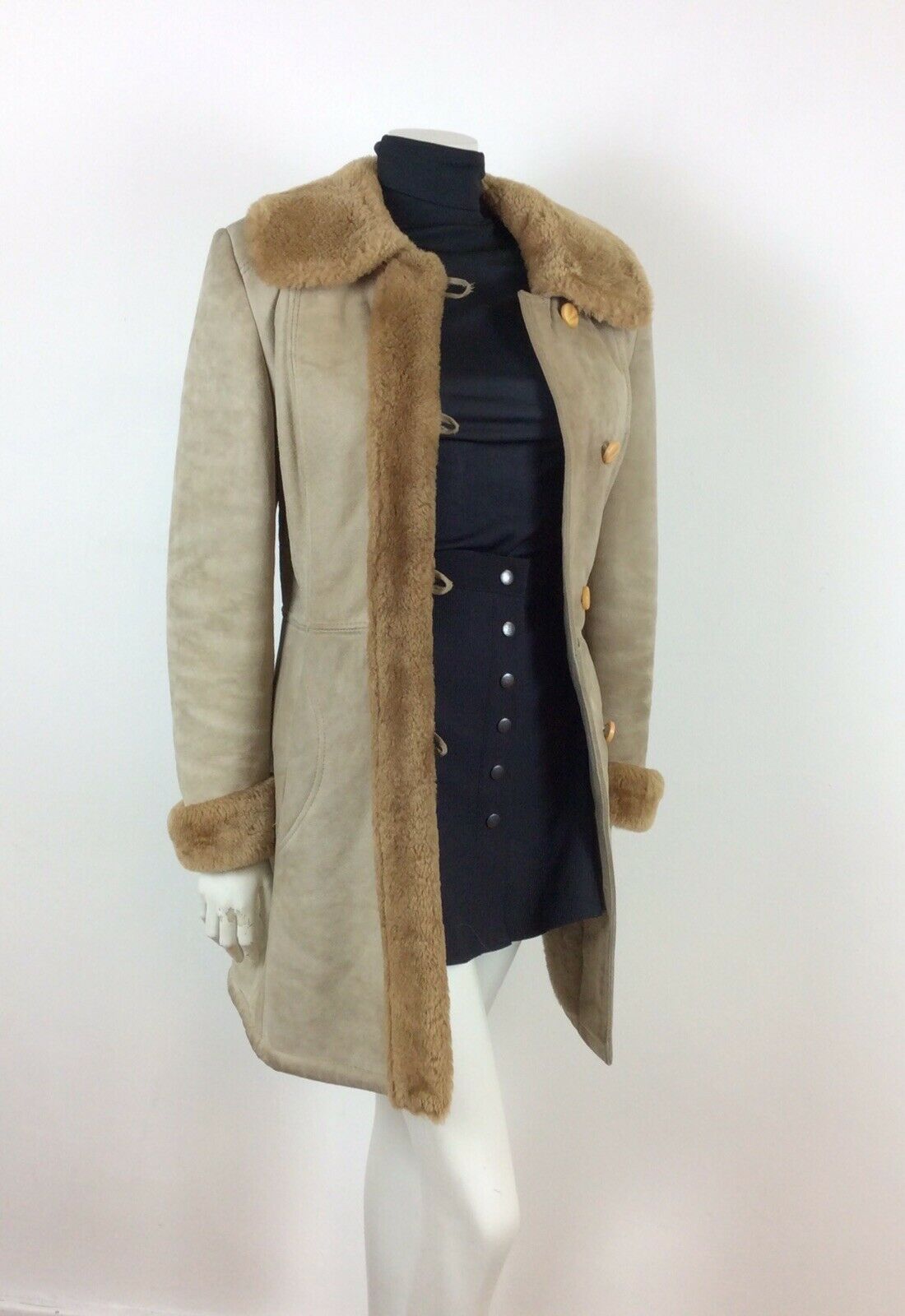 GENUINE VINTAGE 70s SHEARLING SHEEPSKIN CREAM BEIGE COAT FUR TRIM 12 14 16