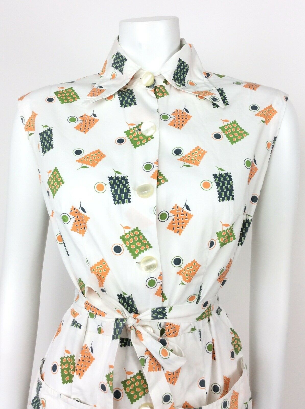 VINTAGE 60s 70s WHITE GEOMETRIC FLORAL ORANGE BLUE GREEN SHIRT DRESS 14