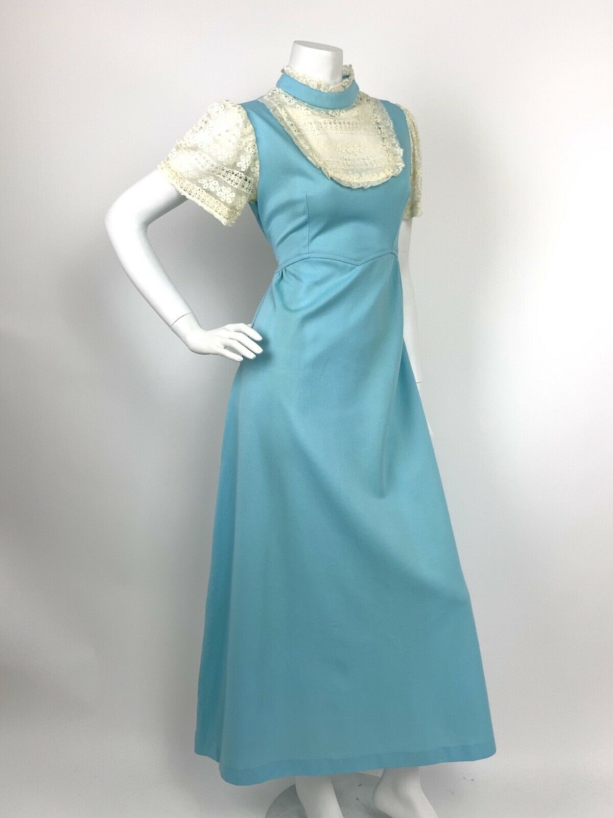 VTG 60s 70s BABY BLUE CREAM LACE PRAIRIE FOLK MAXI DRESS 12