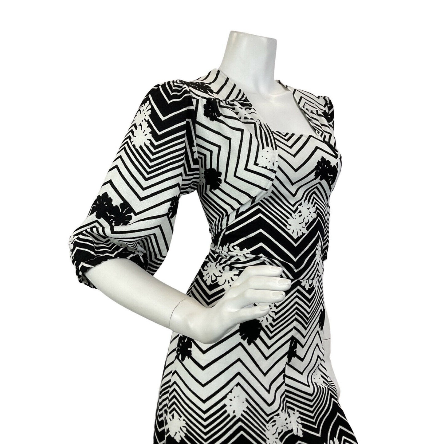 VTG 60s 70s WHITE BLACK ZIG-ZAG FLORAL PSYCHEDELIC GEOMETRIC MAXI DRESS 10 12