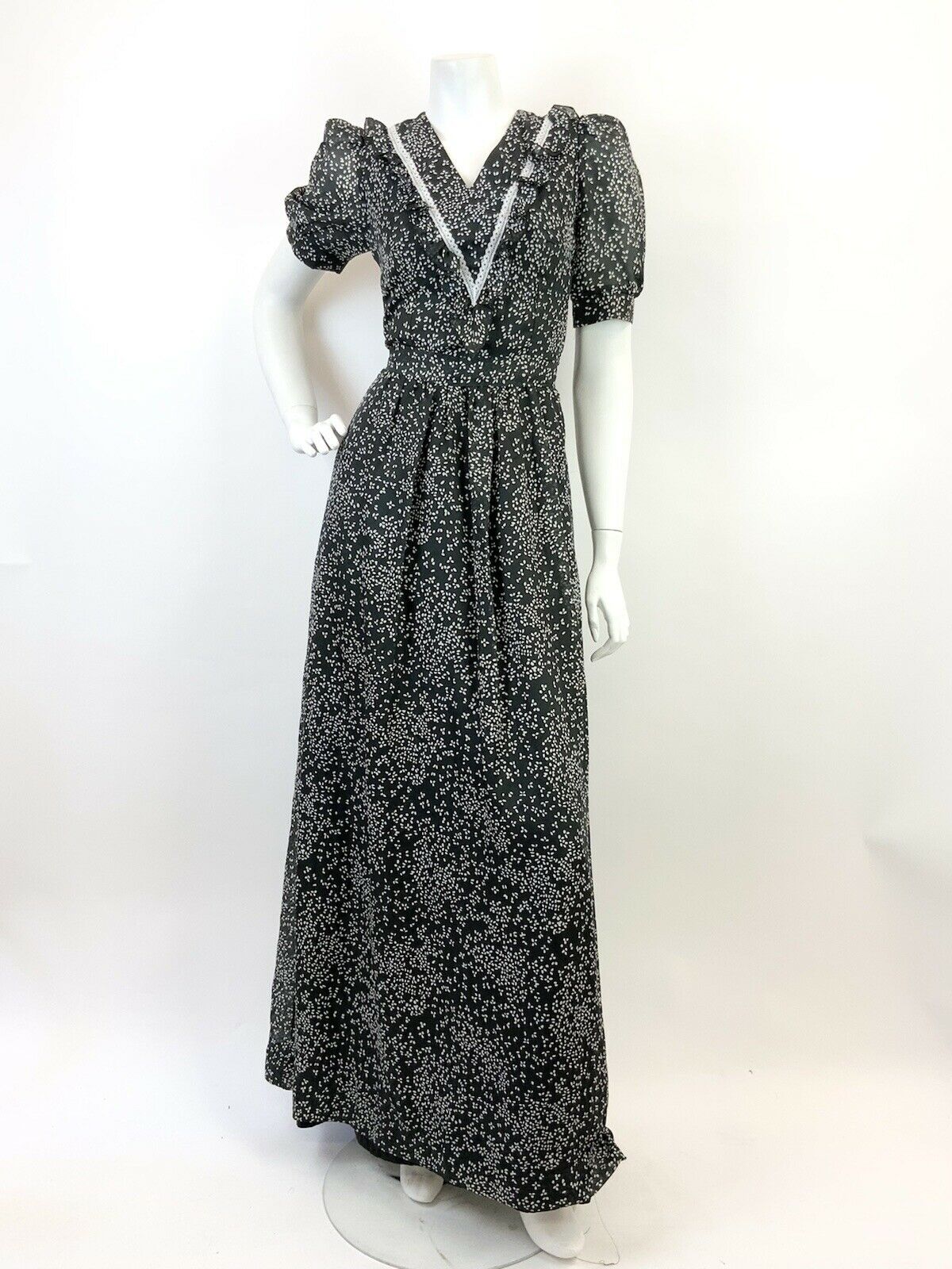 VINTAGE 60s 70s BLACK WHITE DITSY PUFF SLEEVE BOHO PRAIRIE SHEER MAXI DRESS 6 8