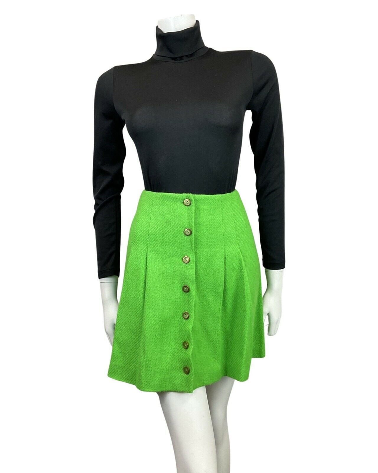 VINTAGE 60s 70s BRIGHT GREEN BRASS MOD PLEATED SHORT MINI SKIRT 4