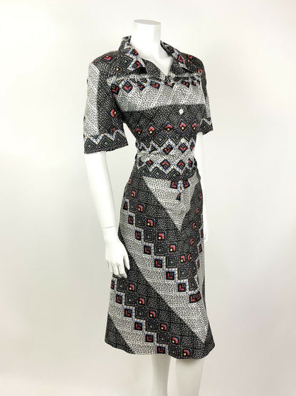 VINTAGE 60s 70s BLACK WHITE RED CROSS-HATCH GEOMETRIC DAGGER SHIRT DRESS 16 18