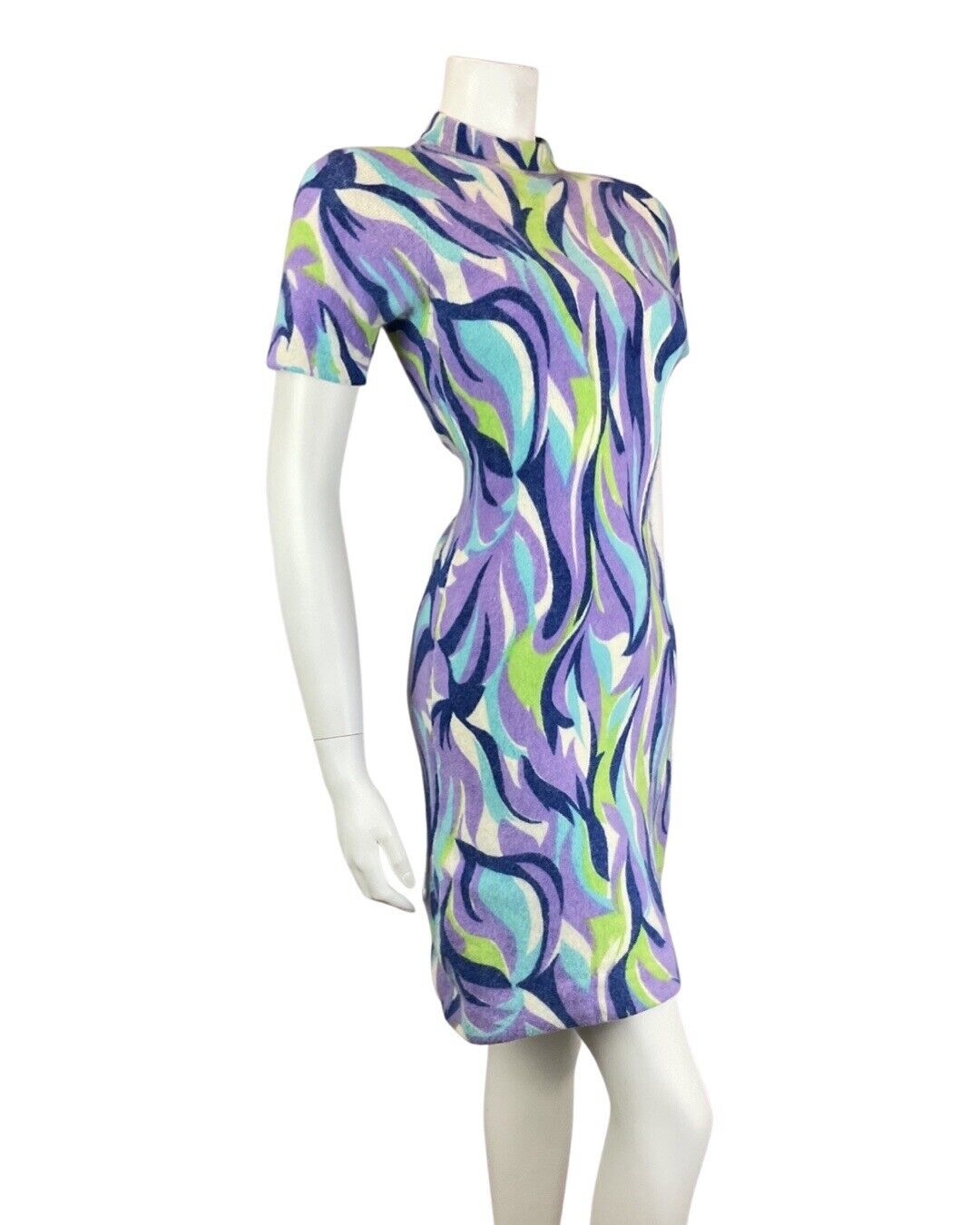 VINTAGE 60s 70s PURPLE GREEN BLUE PSYCHEDELIC SWIRL ANGORA WOOL MOD MINI DRESS 8