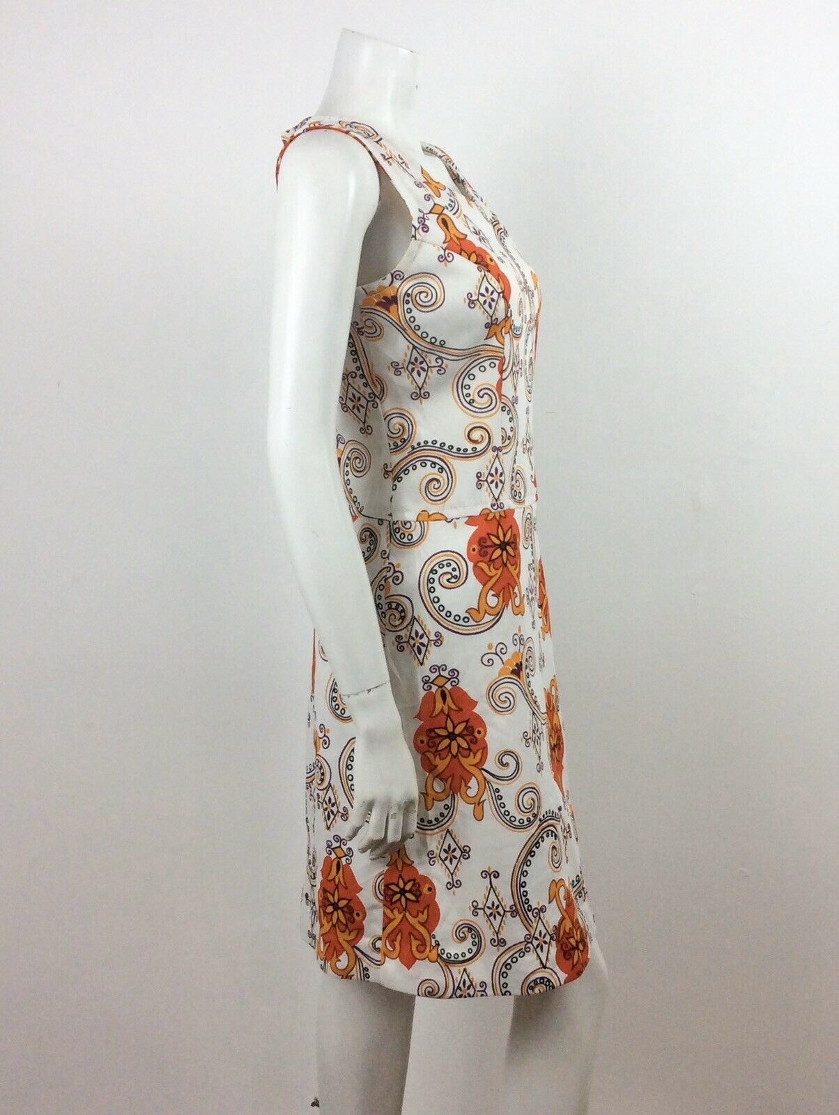 VINTAGE 60S WHITE ORANGE PURPLE YELLOW PAISLEY MINI DRESS 12