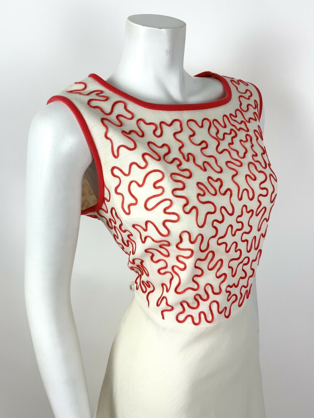 VINTAGE 60s 70s CREAM RED BRAIDED SQUIGGLE SLEEVELESS MIDI DRESS 16