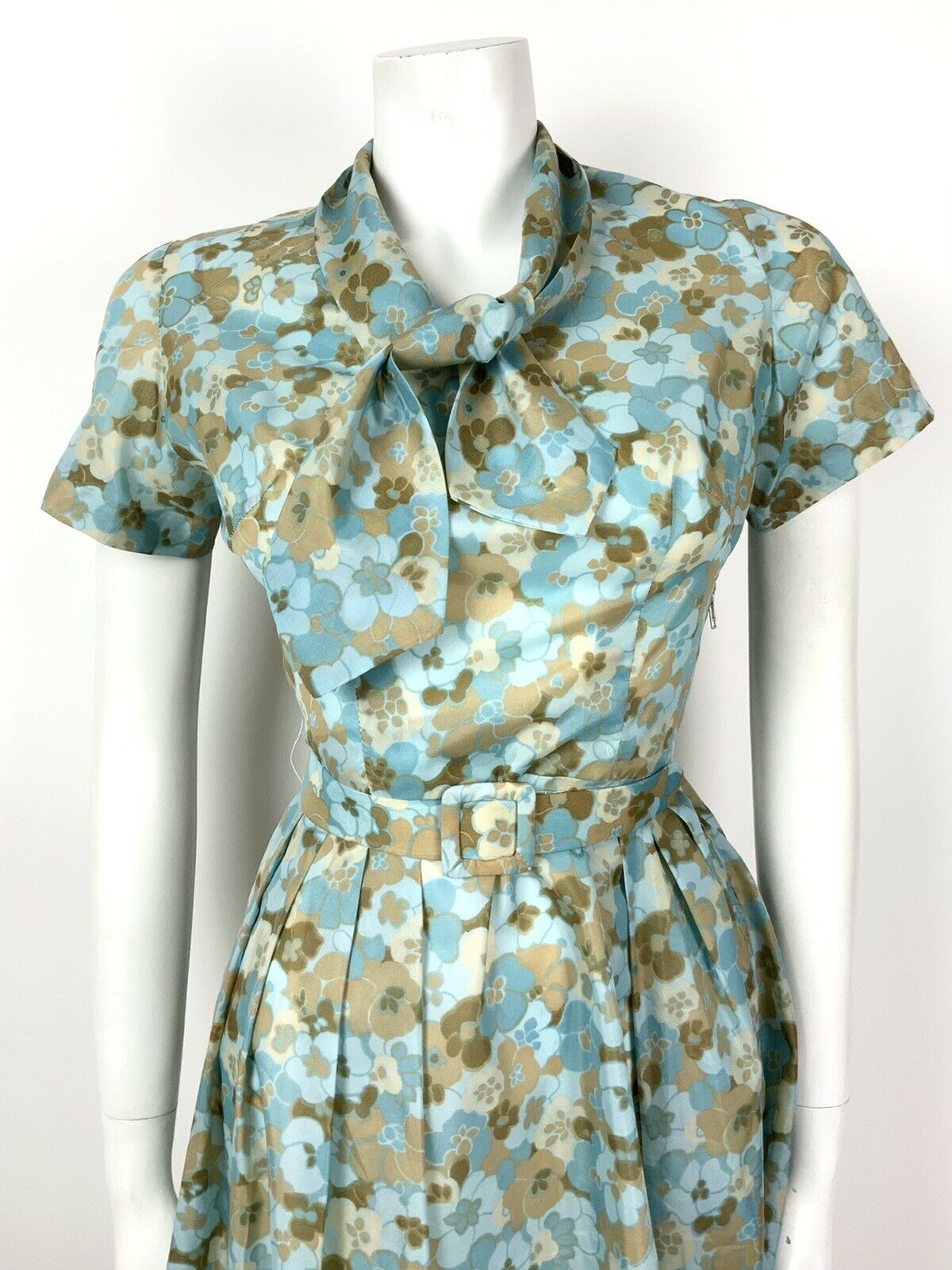 VTG 50s 60s BLUE BEIGE BROWN BELTED PSYCHEDELIC FLORAL PLEATED TEA DRESS 10