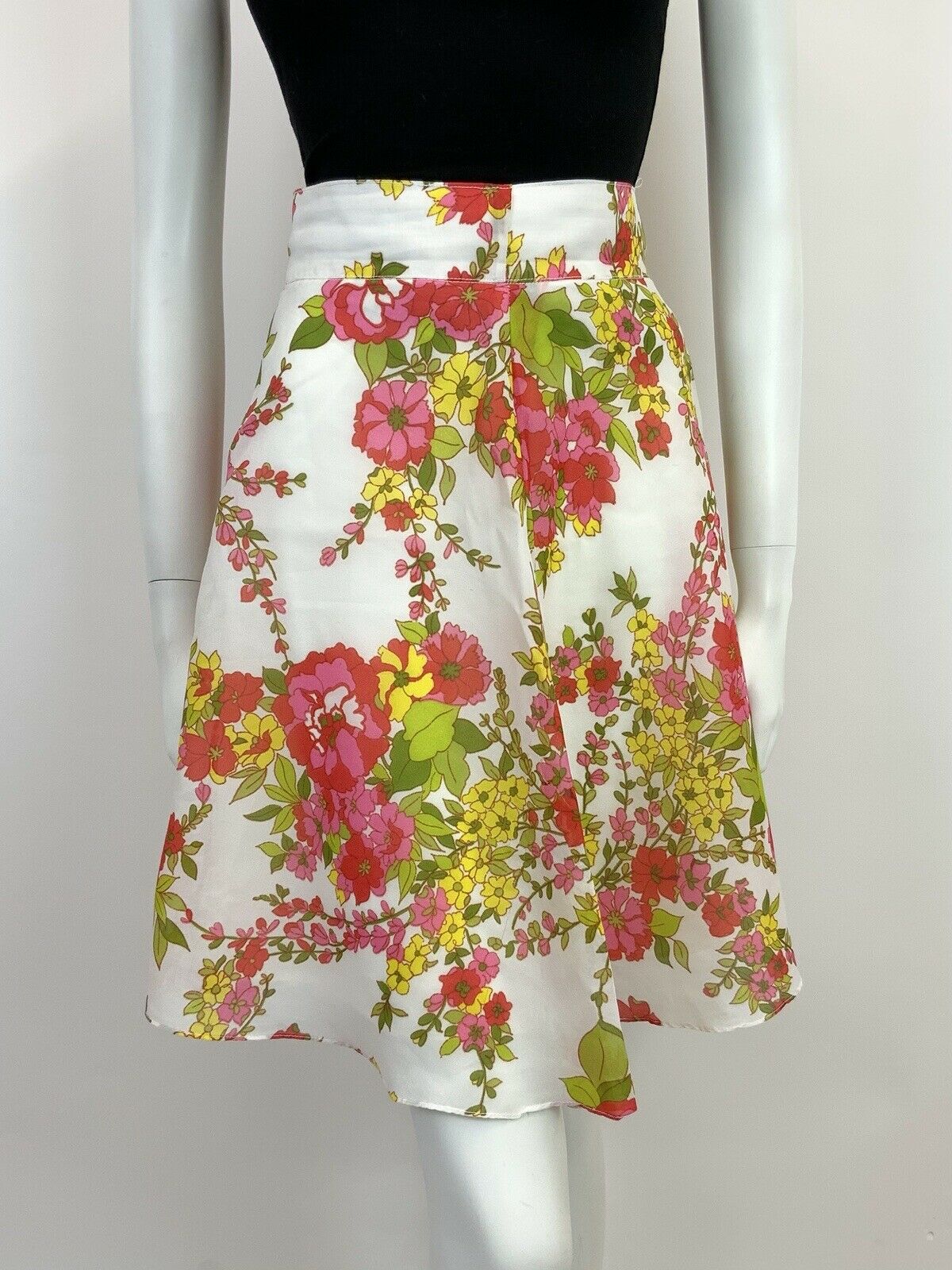 VINTAGE 60s 70s WHITE PINK GREEN RED FLORAL SHEER FLOATY CIRCLE SKIRT 6 8