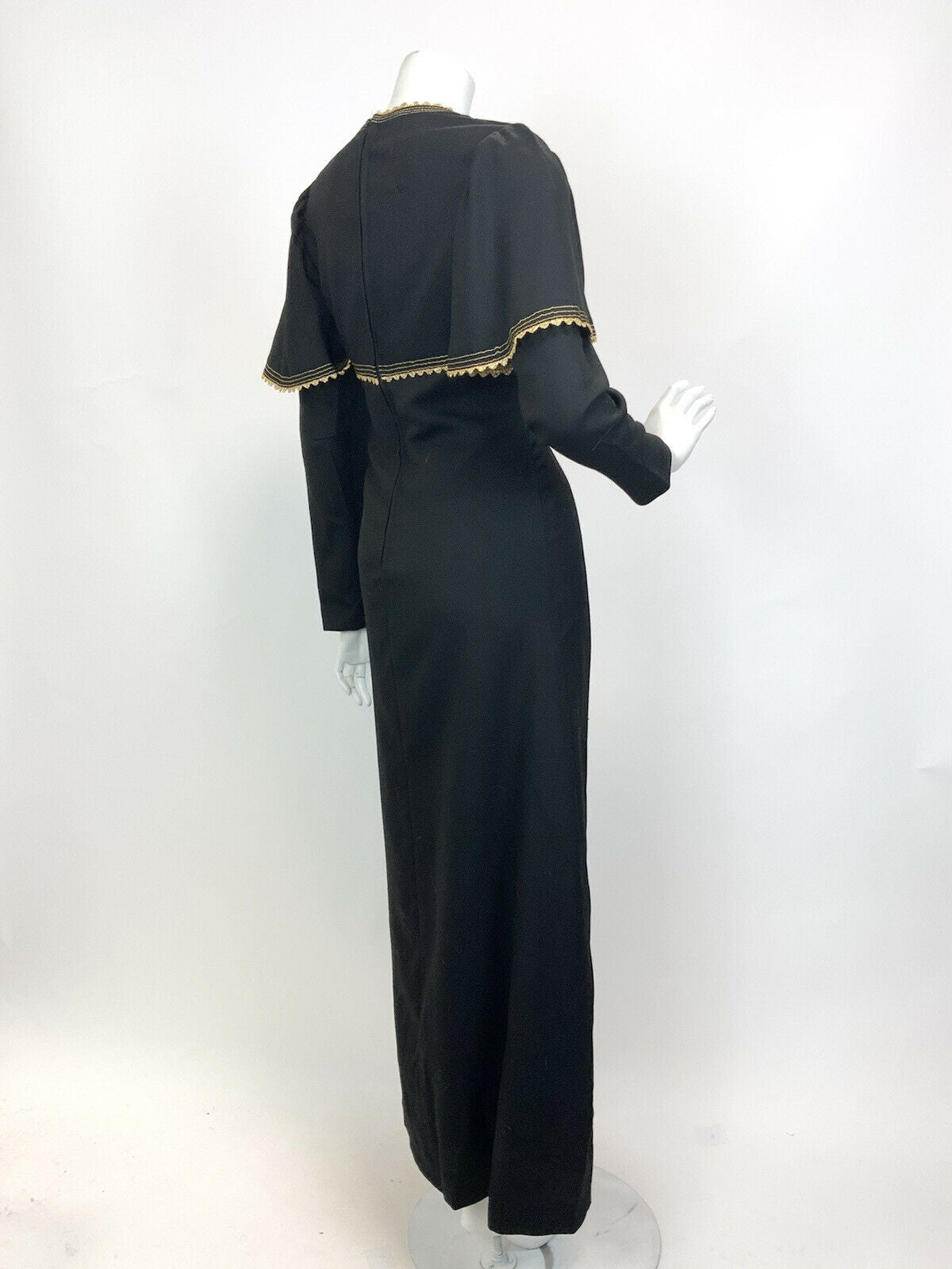 VTG 60s 70s BLACK GOLD RICRAC CAPE-SLEEVE GLAM PARTY EMPIRE LINE MAXI DRESS 8