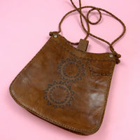 VINTAGE 60s 70s BROWN LEATHER BRAIDED MANDALA STAR BOHO FOLK SHOULDER BAG