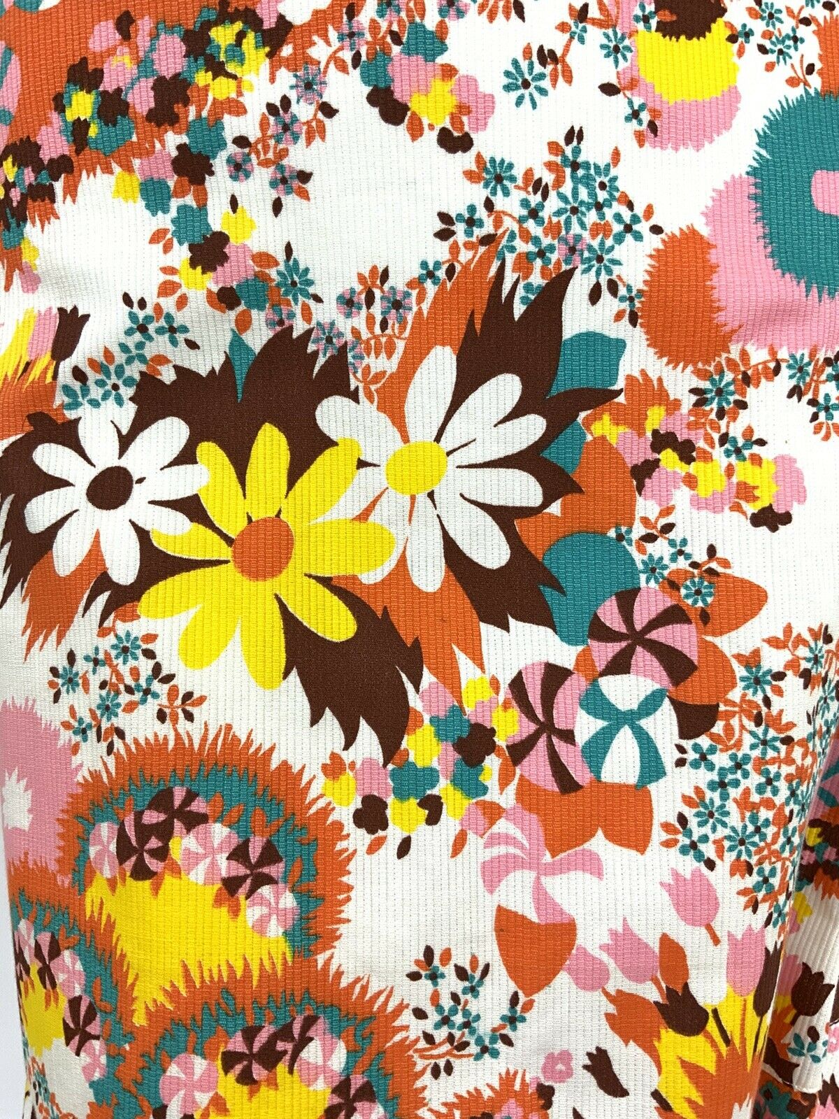 VTG 60s 70s WHITE PINK YELLOW ORANGE BLUE FLORAL PINWHEEL SUMMER APRON DRESS 4