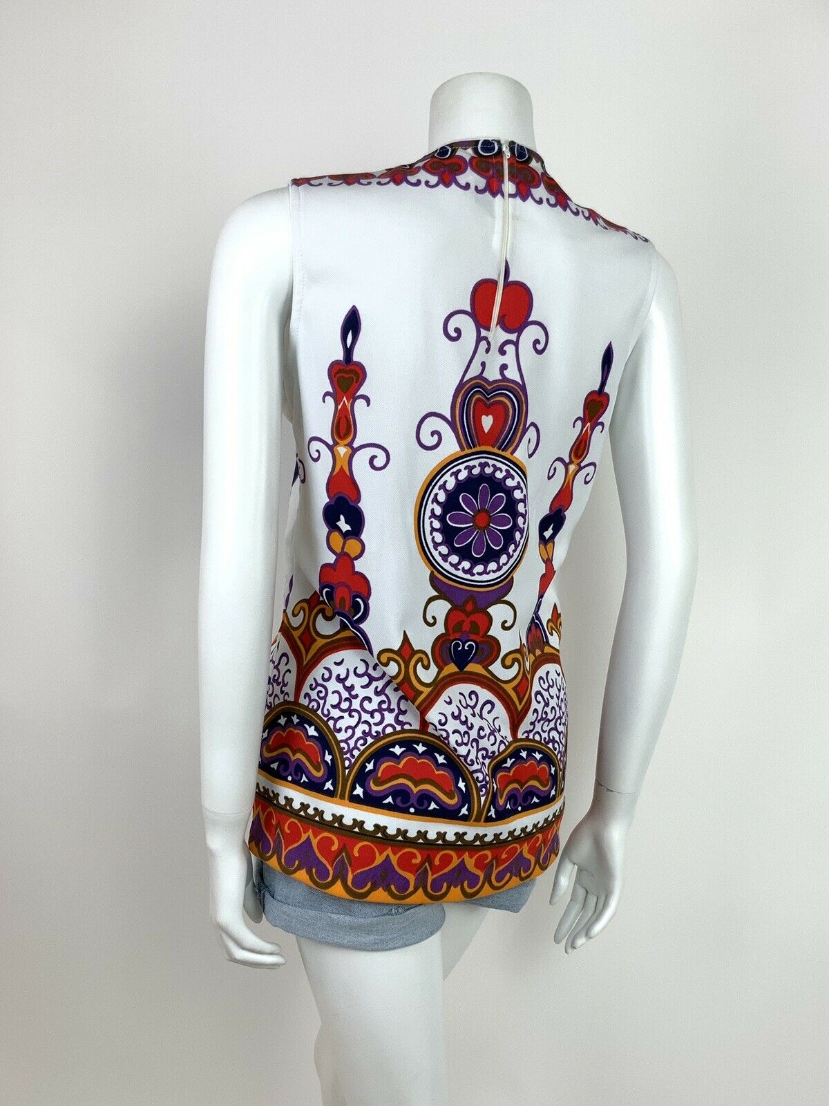 VINTAGE 60s 70s WHITE TOP TUNIC FLORAL ORNATE YELLOW RED PURPLE GOLD 14 16