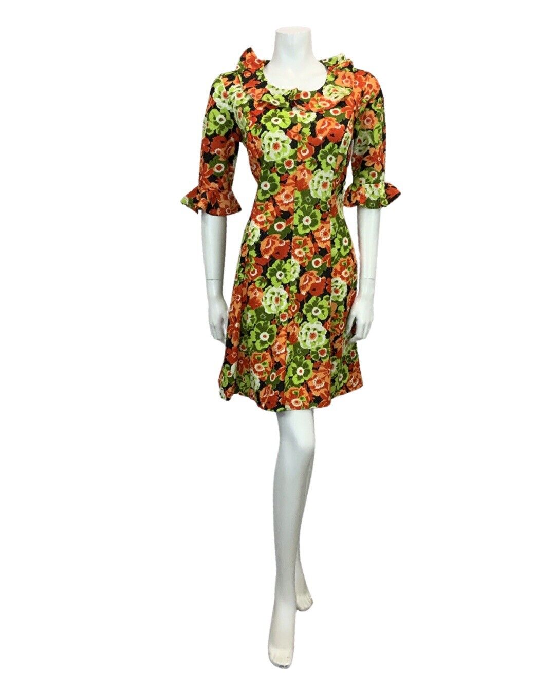 VINTAGE 60s 70s GREEN RED BLACK WHITE FLORAL PRINT RUFFLED MIDI DRESS 12