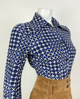 VINTAGE 70s 90s PUCCINI BLUE WHITE GEOMETRIC CRISS-CROSS CHECKED DAGGER SHIRT 10