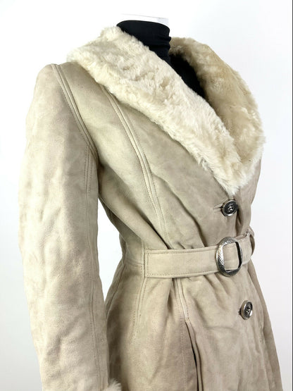 VINTAGE 60s 70s CREAM SUEDE LEATHER SHEARLING BELTED BOHO PRINCESS COAT 10 12