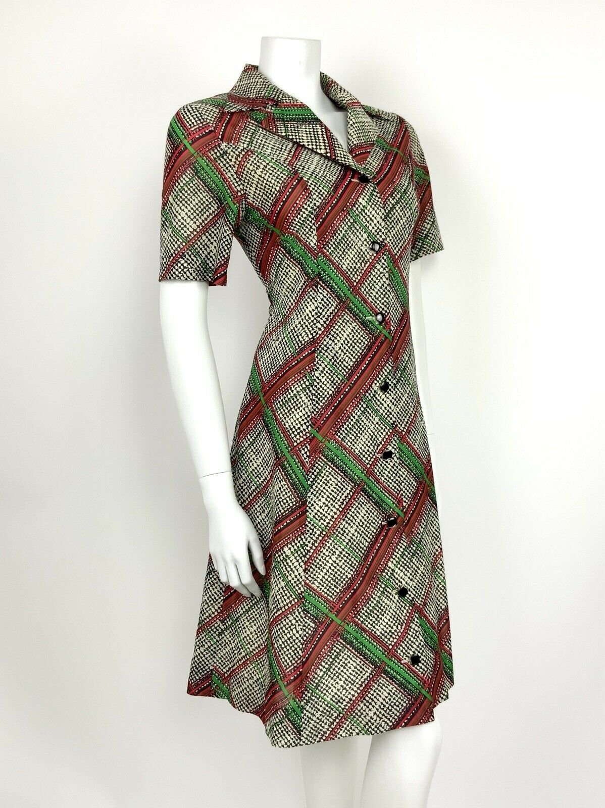 VTG 60s 70s WHITE BLACK RED GREEN GEOMETRIC CHECKERED TARTAN SHIRT DRESS 10 12