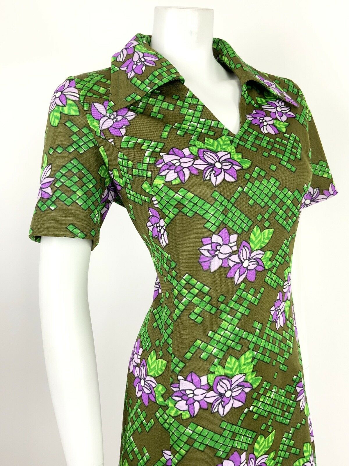 VINTAGE 60s 70s OLIVE GREEN PURPLE WHITE FLORAL GEOMETRIC SHIFT DRESS 14 16