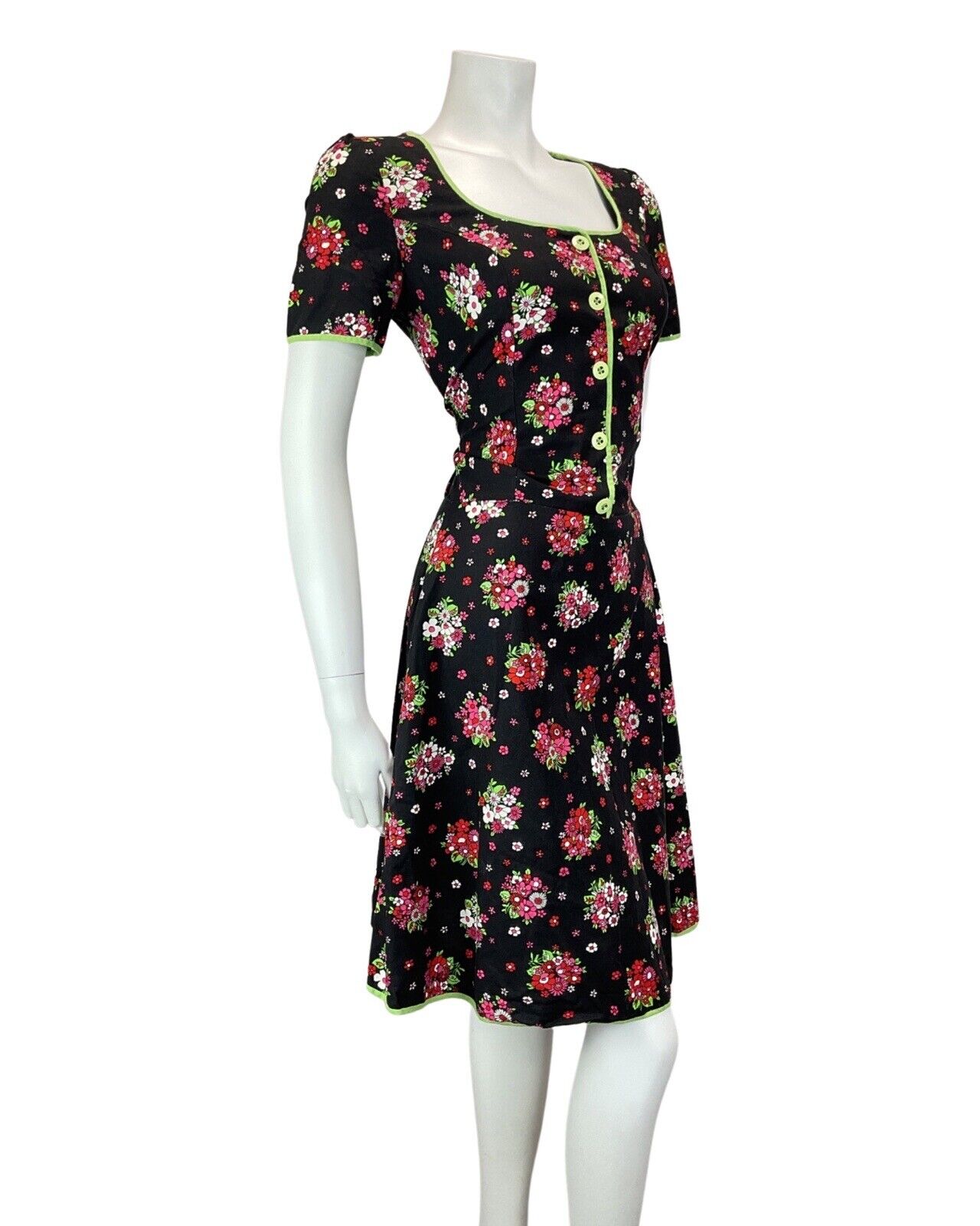 VINTAGE 60s 70s BLACK PINK RED GREEN FLORAL BOUQUET SUMMER PRAIRIE MOD DRESS 10