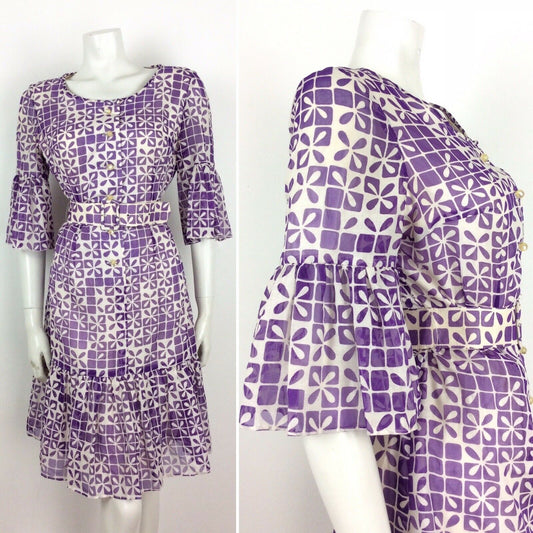 60S 70S VTG WHITE PURPLE GEOMETRIC FLOWER BELL SLEEVE BELT DRESS 12 14