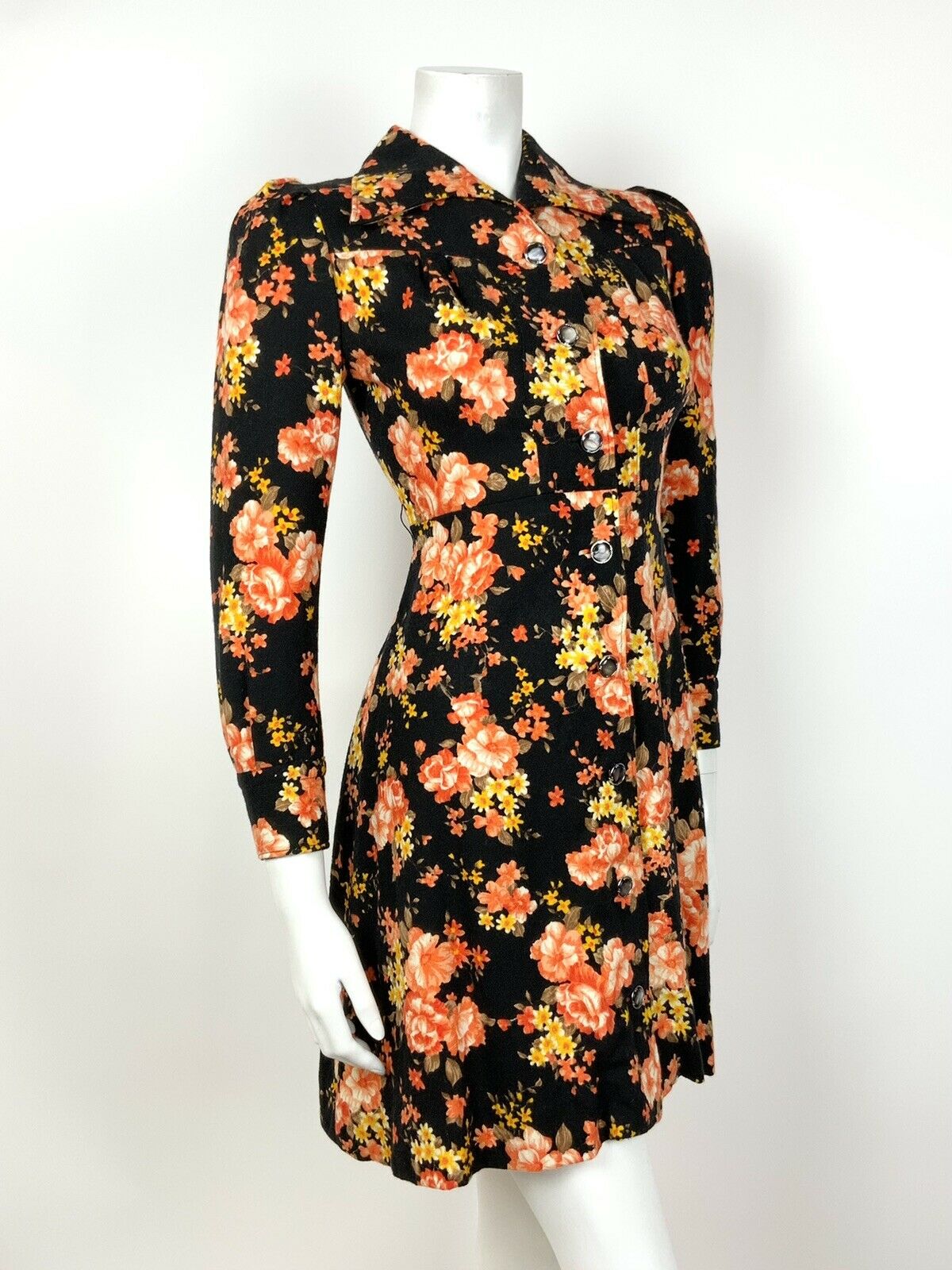 VINTAGE 60s 70s BLACK ORANGE YELLOW BROWN FLORAL WING COLLAR SHIRT DRESS 8