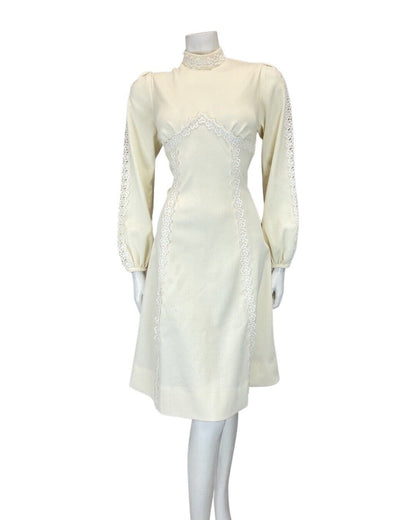 VINTAGE 60s IVORY CREAM DAISY FLOWER LACE MOD WEDDING LONG SLEEVE DRESS 10