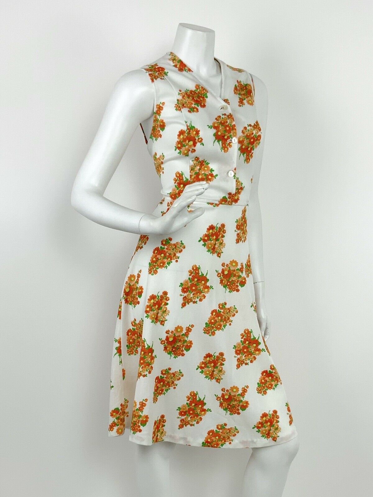 VINTAGE 60s 70s WHITE ORANGE YELLOW RED FLORAL SWING DRESS 10