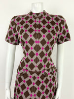 VTG 60s 70s MOD BROWN WHITE PINK DIAMOND CHECKERED GEOMETRIC DRESS 10 12