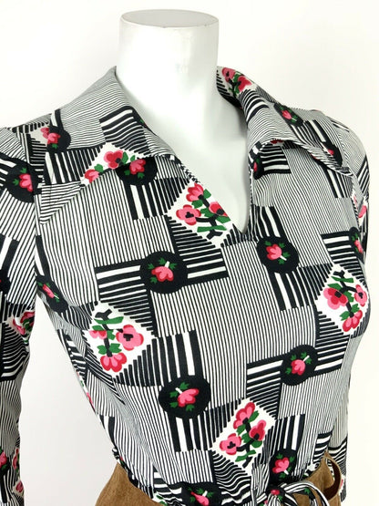 VINTAGE 60s 70s WHITE BLACK RED PINK STRIPED FLORAL WING COLLAR SHIRT TOP 6 8 10