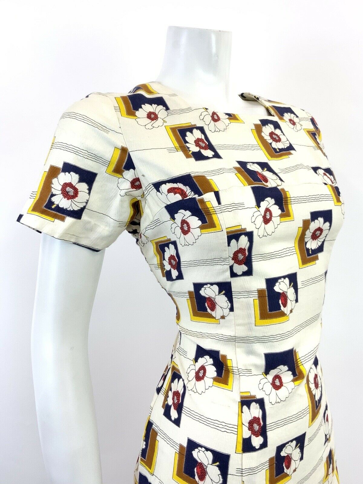 VTG 60s 70s CREAM BLUE RED YELLOW STRIPED GEOMETRIC FLORAL MOD MINI DRESS 10 12