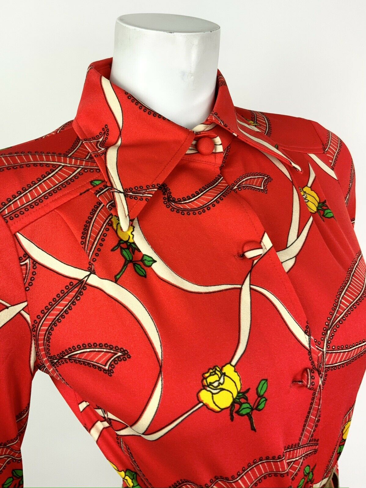 VINTAGE 60s 70s RED WHITE YELLOW ROSE FLORAL RIBBON DAGGER COLLAR SHIRT 10 12