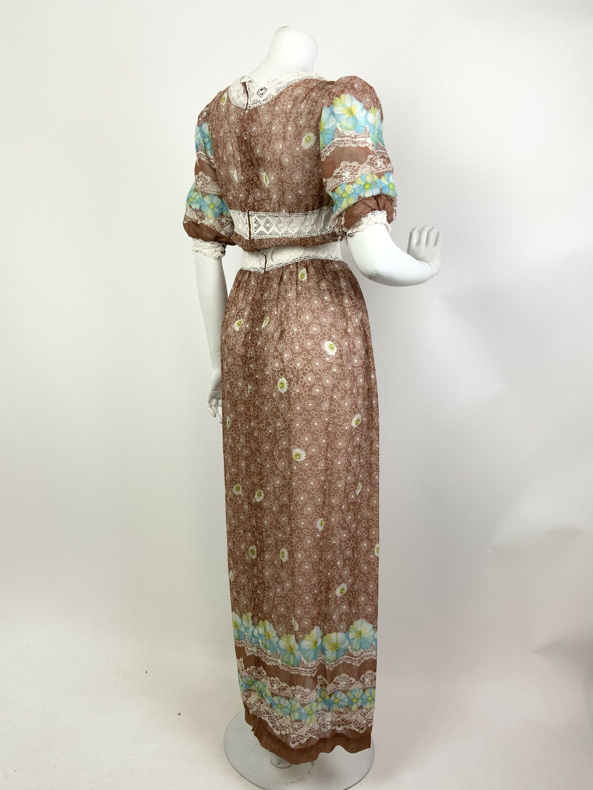 VTG 60s 70s BROWN WHITE BLUE FLORAL DOTTY LACE BOHO FOLK PRAIRIE MAXI DRESS 8