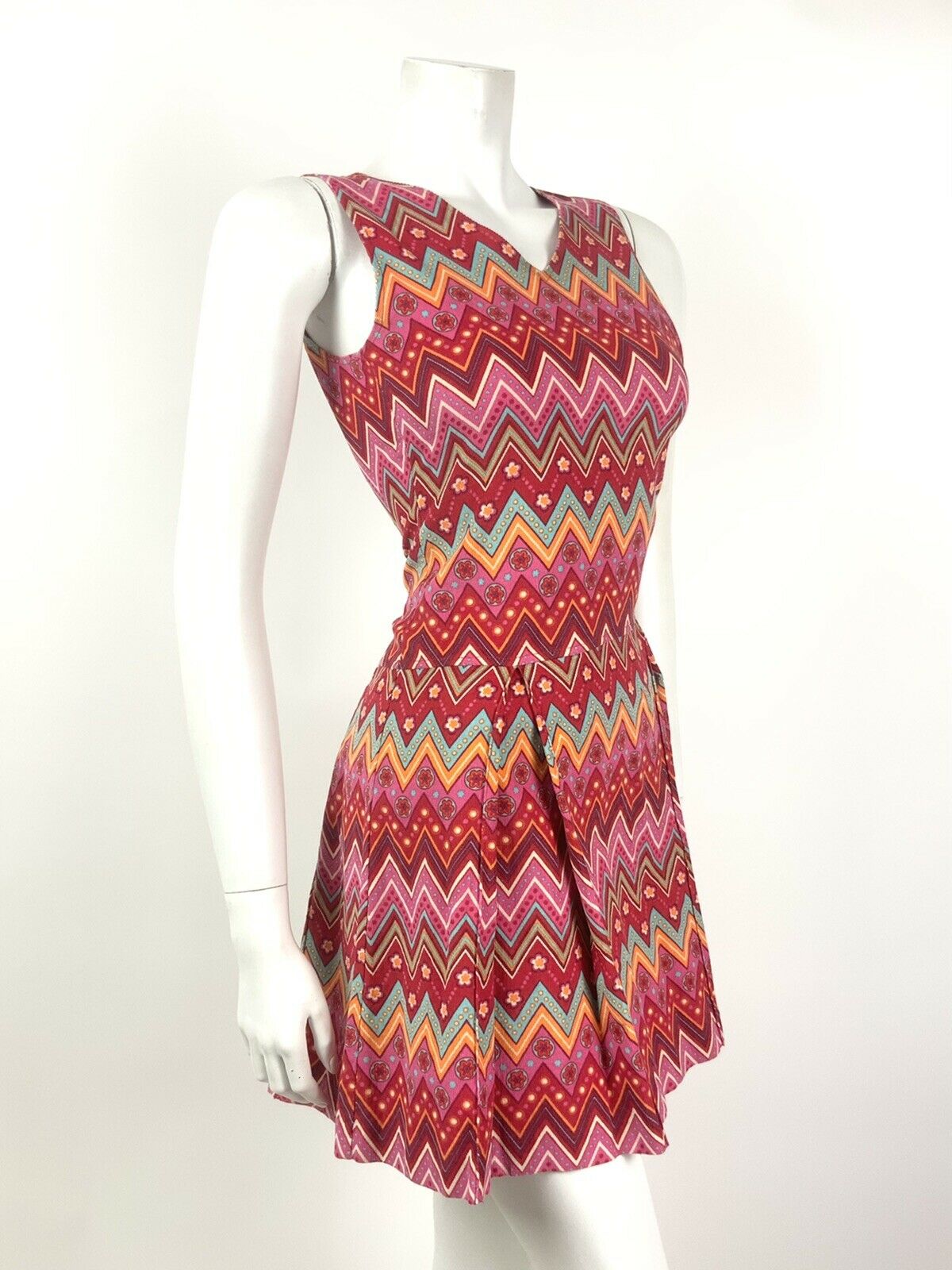 VINTAGE 60s 70s PINK RED BLUE ORANGE ZIG-ZAG FLORAL DAISY PSYCHEDELIC DRESS 4