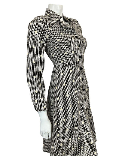 VINTAGE 60s 70s CREAM BLACK POLKA DOT ABSTRACT PRINT DAGGAR COLLAR MIDI DRESS 6