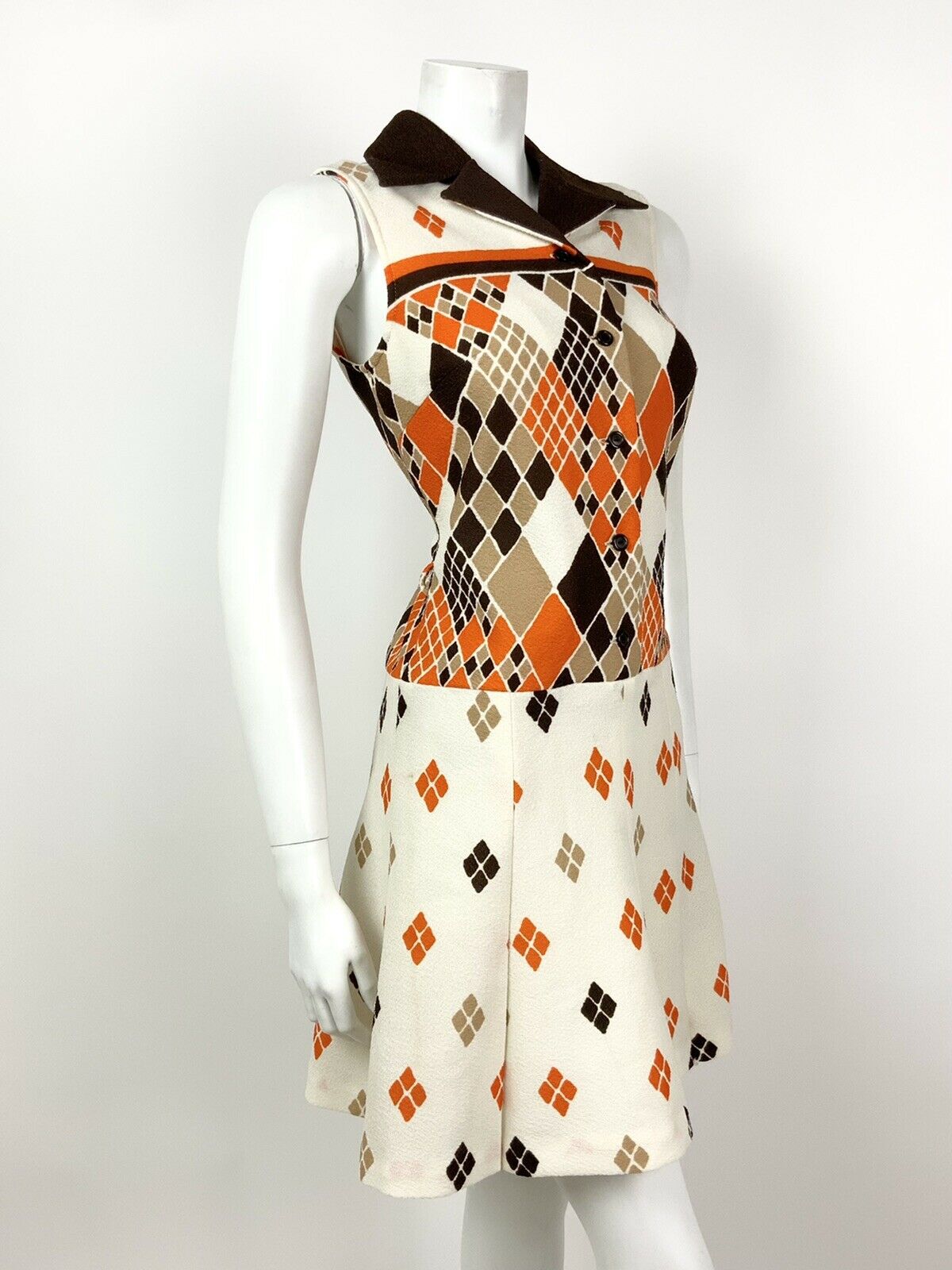 VINTAGE 60s 70s WHITE BROWN ORANGE DIAMOND PREPPY SLEEVELESS DRESS 8 10