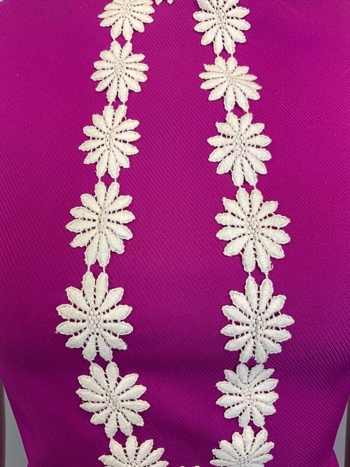 VINTAGE 60s 70s BRIGHT PURPLE WHITE DAISY FLOWER MOD FITTED DRESS 10 12