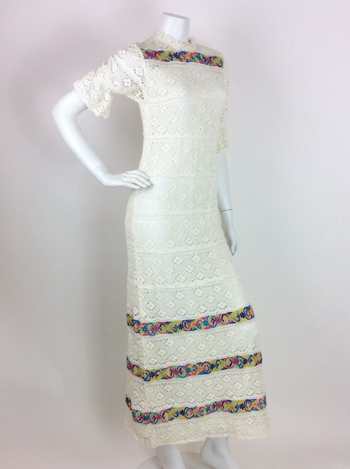 VTG 60S 70S WHITE CREAM EMBROIDERED CROCHET MAXI DRESS 6 8