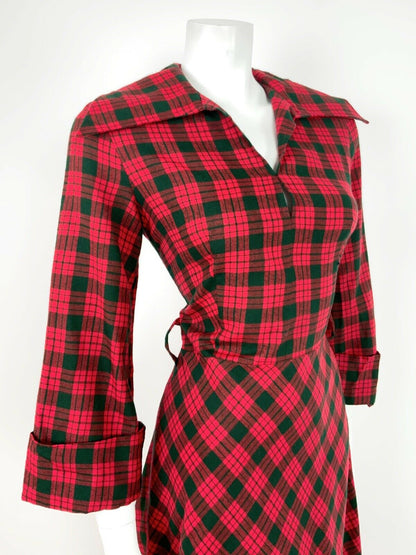 VINTAGE 60s 70s RED GREEN TARTAN CHECKED WINGED COLLAR PLAID FLARED DRESS 8 10