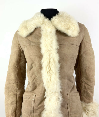 VTG 60s 70s BEIGE CREAM SUEDE LEATHER SHEARLING FUR BOHO MOD SHORT COAT 14 16